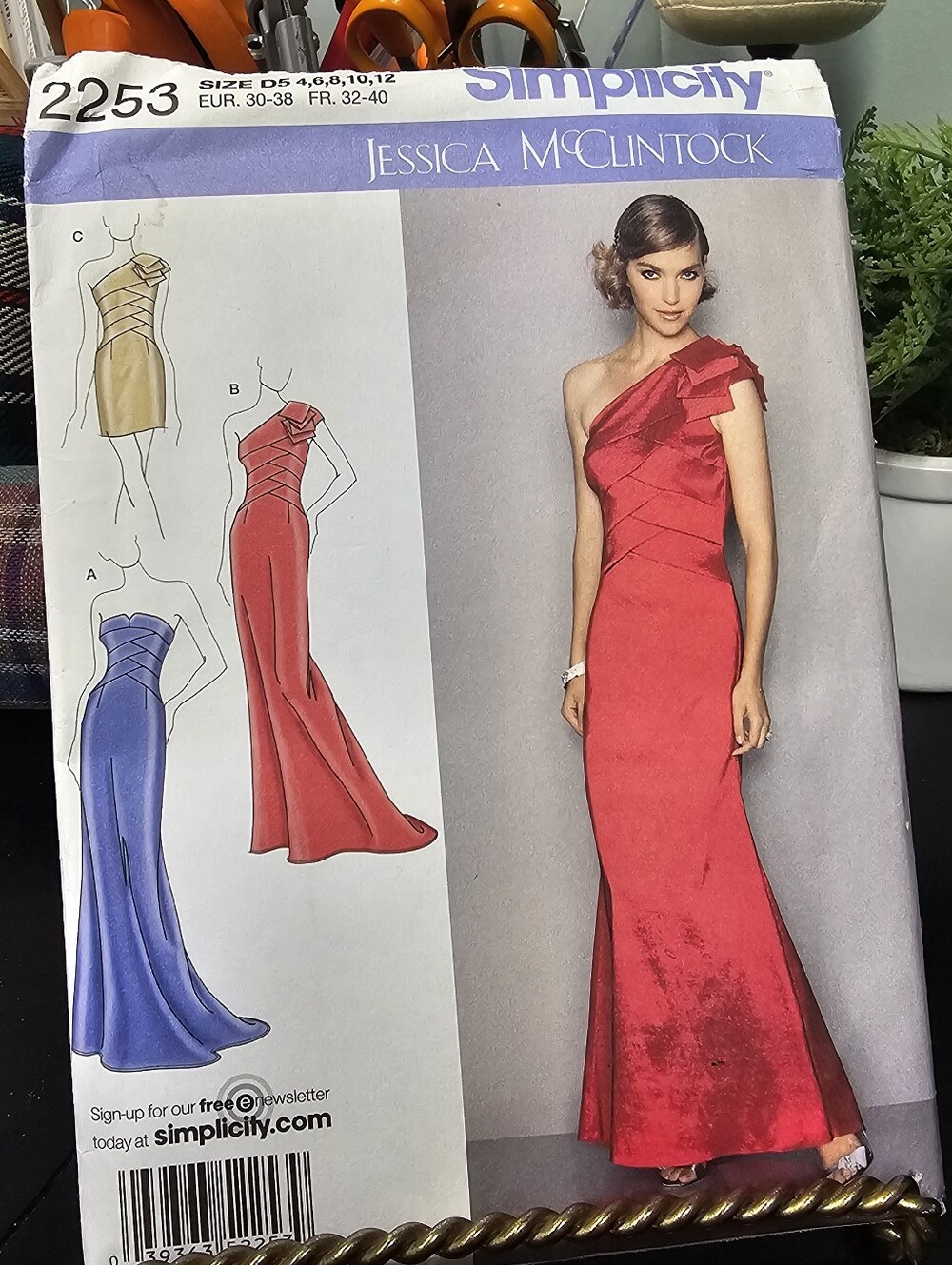 Simplicity Sewing Pattern 2253